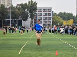 斯普利特：队医告诉我杨瀚森伤无大碍，所以才让他重返比赛